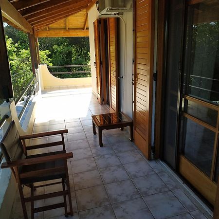 Villa Dimitris Áfra Exterior foto