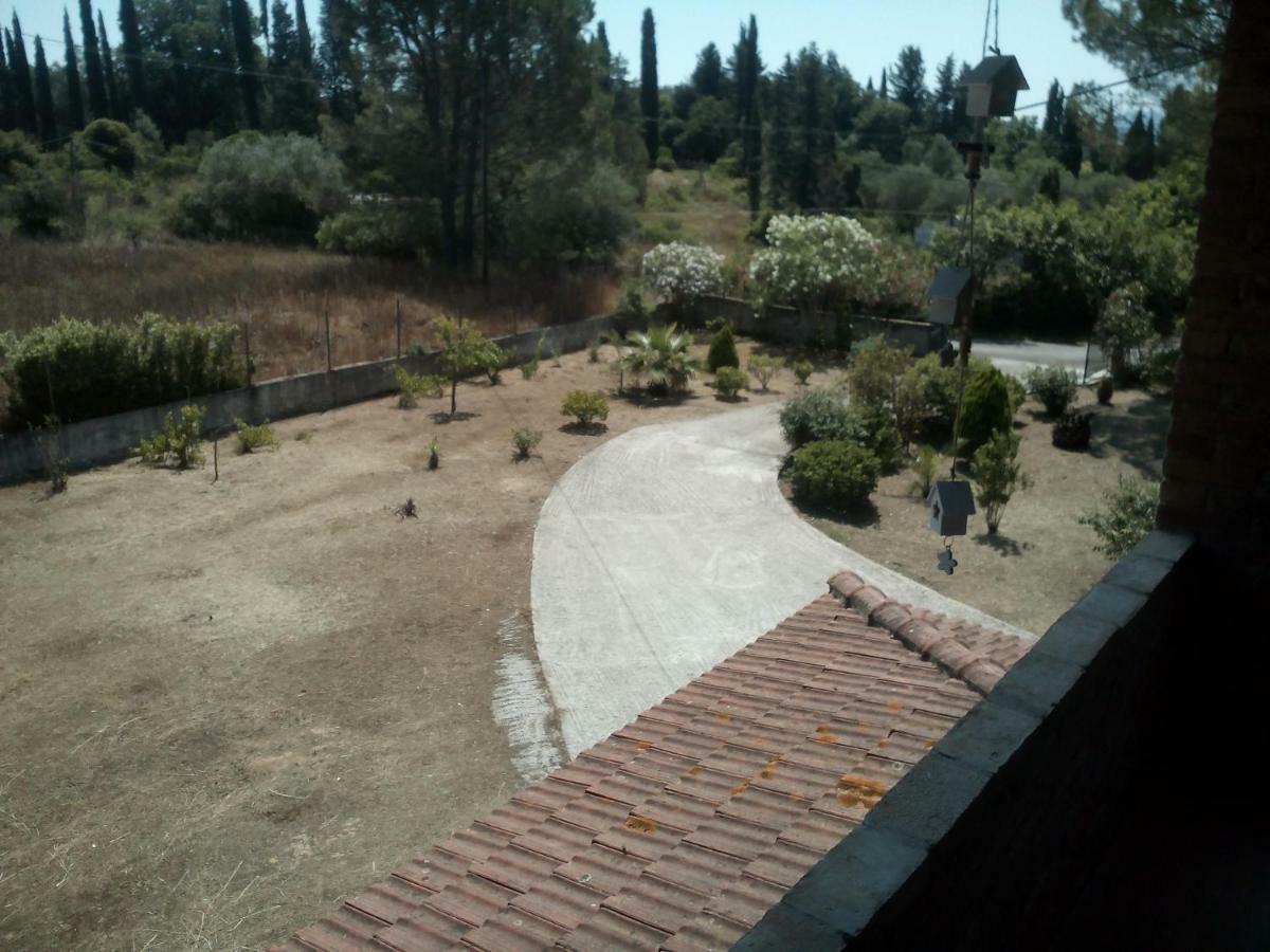 Villa Dimitris Áfra Exterior foto